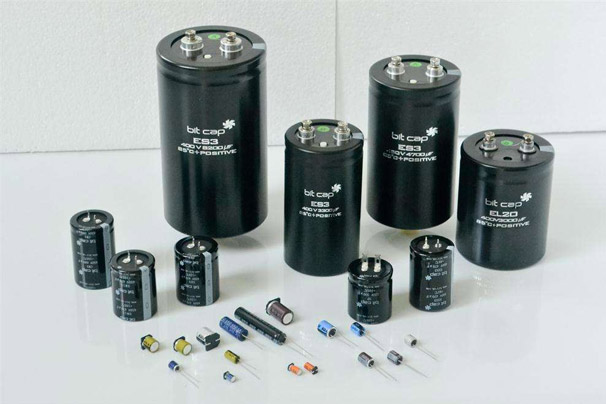 Application technology and precautions of electrolytic capacitor